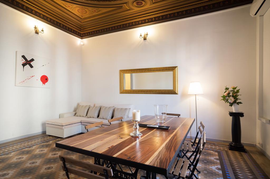 Apartmán Ronda Sant Pere Rafael Barcelona Exteriér fotografie